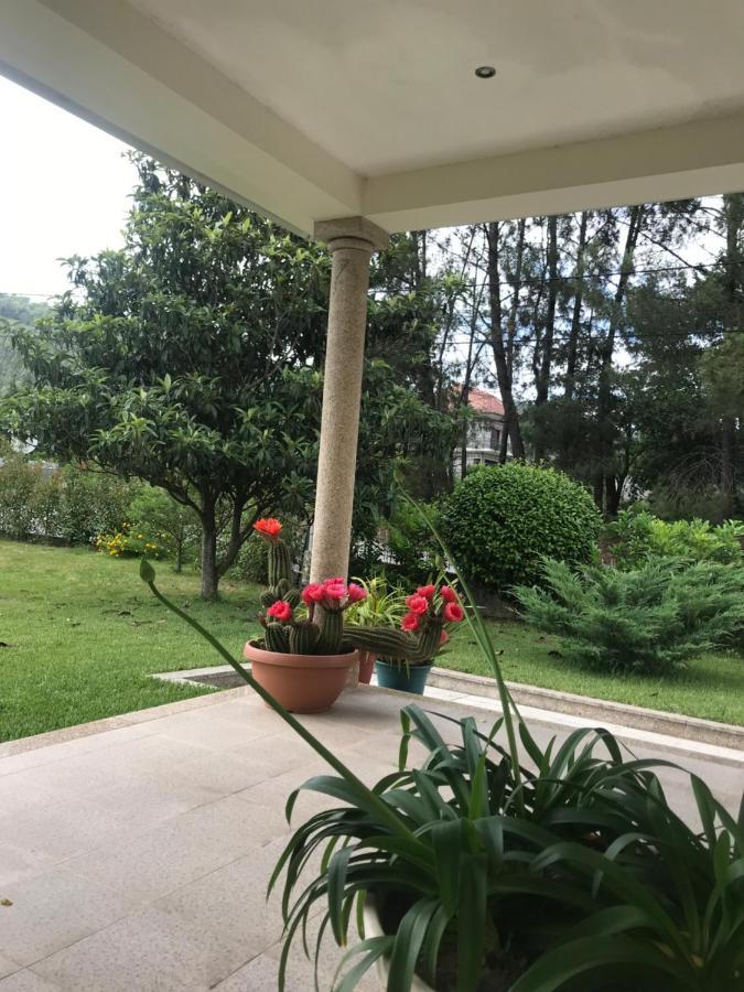 Camelias Bed & Breakfast Guimarães Exterior foto
