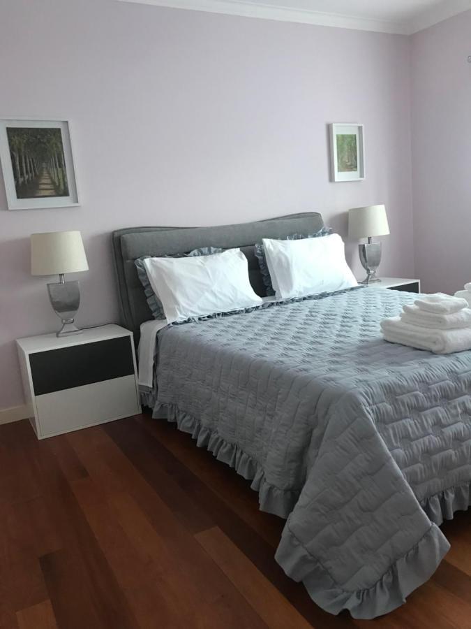 Camelias Bed & Breakfast Guimarães Exterior foto